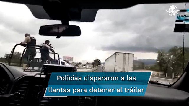 Policías persiguen a tráiler con ropa robada desde Hidalgo hasta Edomex