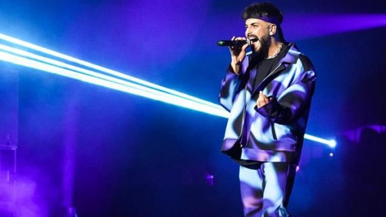 Sefo'nun sahneden indirilmesine Bodrum Kaymakamlığından açıklama: Açık alanda müzik faaliyeti 24.00'a kadar