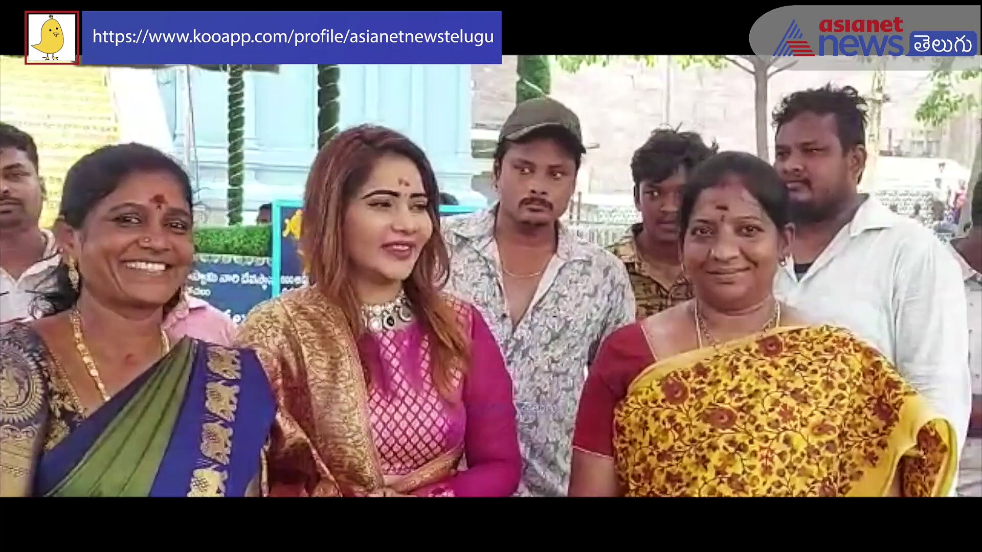 సింహాద్రి అప్పన్న సన్నిధిలో బిగ్ బాస్ బ్యూటీ మిత్ర శర్మ  