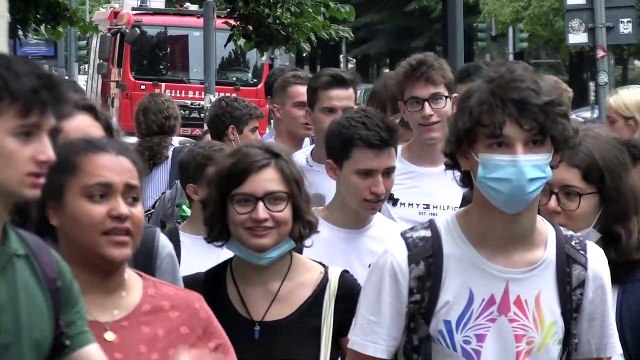 Maturità 2022, torna la prova scritta e via l'obbligo di mascherina: Finalmente la normalità
