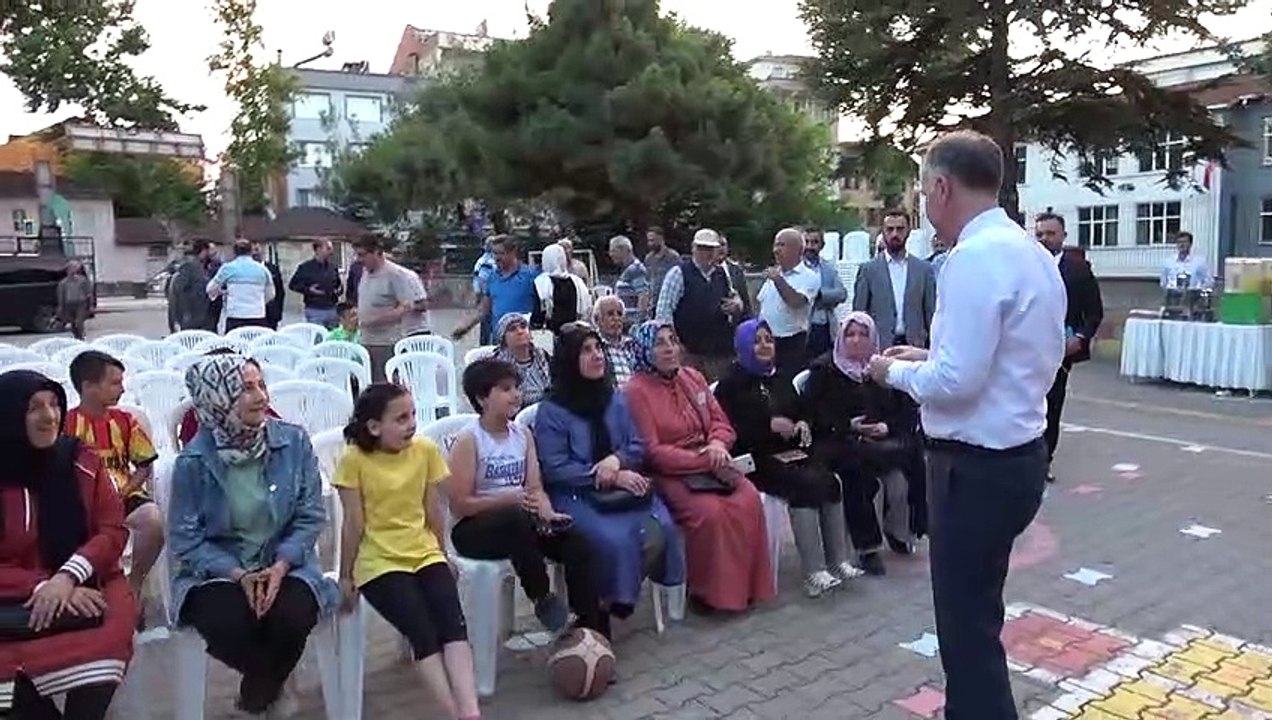 İnegöl Belediyesi Başkanı Alper Taban sorunları dinledi