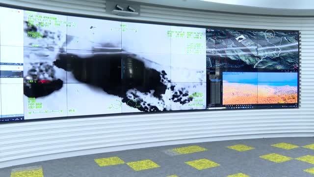 Marmaris'teki orman yangını Yangın Yönetim Merkezinden takip ediliyor