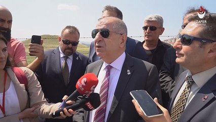 Video herunterladen: Özdağ'dan: Vatandaşlık verirken vatan da veriyorsunuz