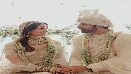 Ranbir Alia की शादी के बाद Neetu का खुलासा, शादी के बाद जोरू का गुलाम  बन गए हैं रणबीर*Bollywood