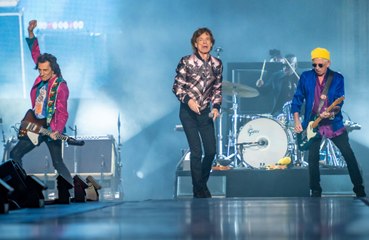 Sir Mick Jagger makes first stage comeback since testing positive for COVID-19