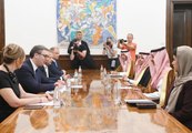 Sırbistan Cumhurbaşkanı Vucic, Suudi Arabistan Turizm Bakanı Hatib'i kabul etti