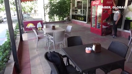 Şiddetli rüzgar dondurma dolabını sürükledi