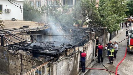 Ev yangını hasara neden oldu