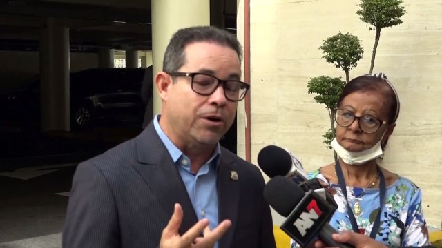 Diputados GSD y SDE favorecen barcazas eléctricas sobre el río Ozama sean retiradas