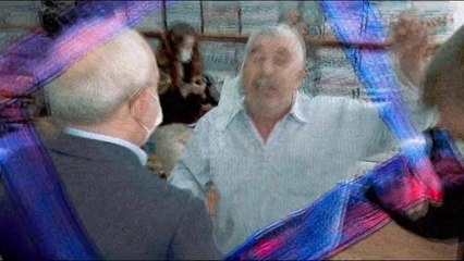 "Kılıçdaroğlu Gönüllüleri", Kılıçdaroğlu'nun Vatandaşlarla Bir Araya Geldiği Anlara İlişkin Video Yayınladı: "Yola Çıkıyoruz, Bize Katılın"