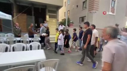 Son dakika haberi! Zonguldaklı Şehit Piyade Uzman Çavuş Kadir Kemik'in ailesini ziyaret eden çocuklar, baba Bayram Kemik'e moral oldu