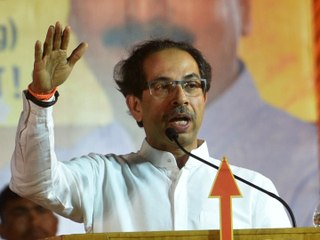 Sharad Pawar के साथ Uddhav Thackeray की बैठक हुई खत्म, जानें दोनों के बीच क्या बात हुई