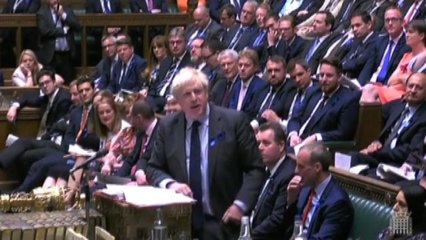 Boris Johnson: avanti con ricollocamento dei migranti in Ruanda