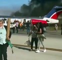 Un avion de ligne rate son atterrissage et s'embrase sur la piste à Miami !