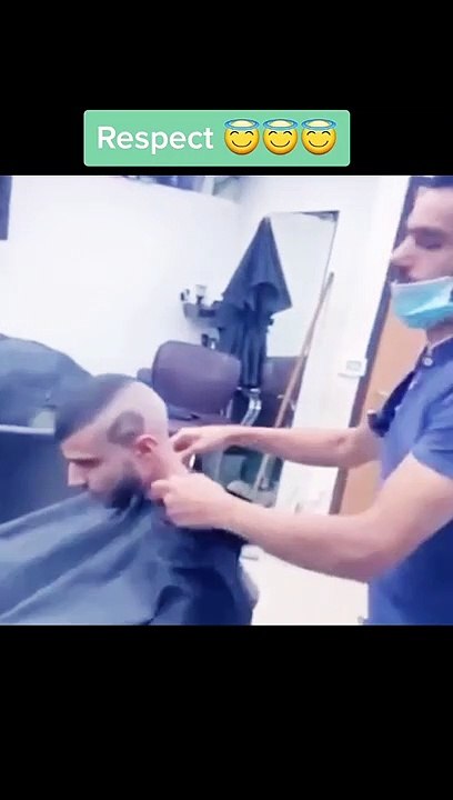 لما يكون الحلاق فنان بس غبي ‍♂️ | When the hairdresser is an artist but he's stupid