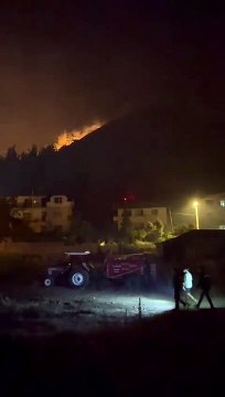 Marmaris Belediyesi: Değirmenyanı'nda alevler çoğaldı. Hepimizi zor bir gece daha bekliyor