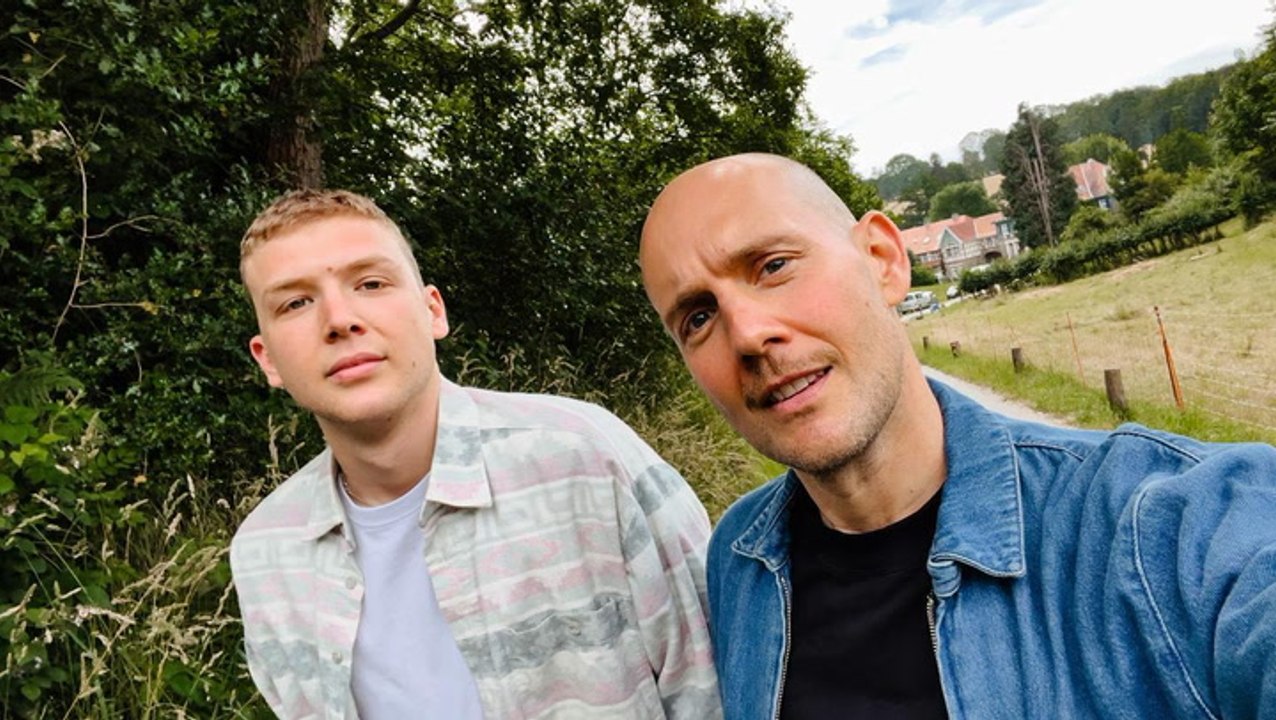 Seltenes Familienfoto: Oli.P und sein Sohn