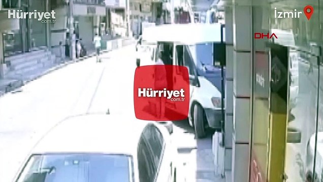 Anaokulunda kaybolan 3 çocuk kaldırımda yürürken bulundu