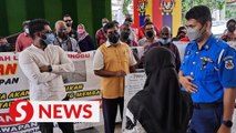 Seri Aman PPR residents protest outside DBKL over constant leaks