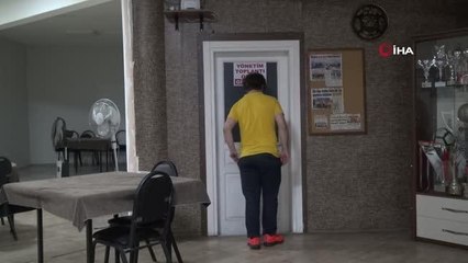Konuşma ve işitme engelli şahsı, 'küfür ediyorsun' diyerek böyle darp etti