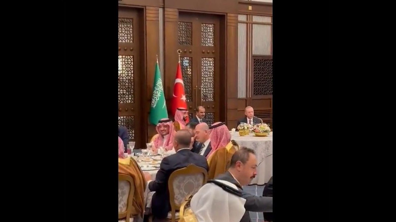 Suudi Prens için Saray'da verilen resmi akşam yemeğinin görüntüleri çıktı