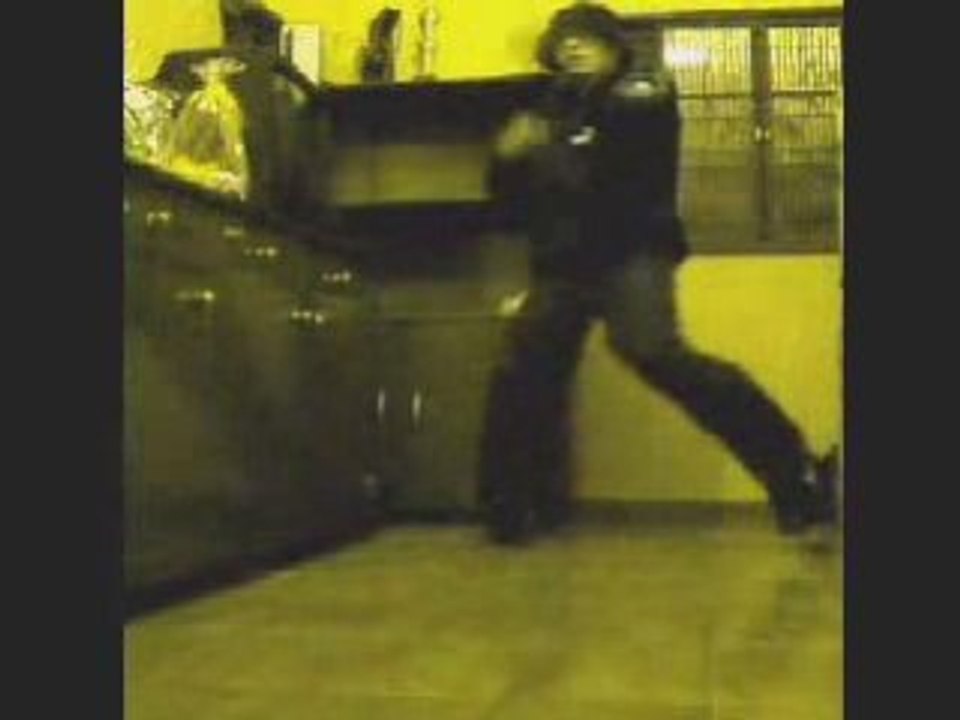 tektonic?non  ces juste mon nouveau style!;p