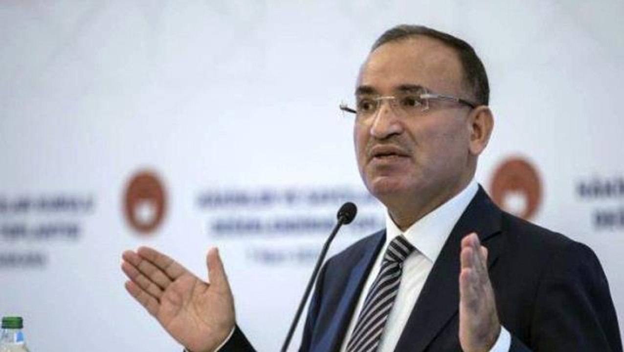 Son Dakika! Adalet Bakanı Bekir Bozdağ: Adayımız Cumhurbaşkanı Erdoğan'dır, adaylığı yasaldır