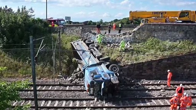 Scotland to London train line closed after a lorry crashed on the tracks