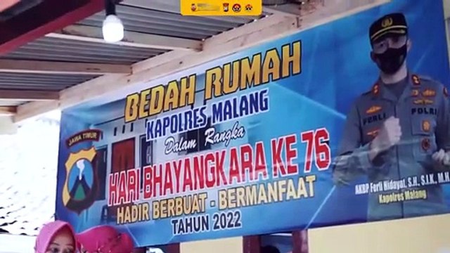 Kapolres Malang Bedah Rumah nenek di Wajak