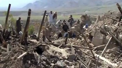 فاجعة أبكت الكبير والصغير.. مشاهد من أفغانستان بعد الزلزال