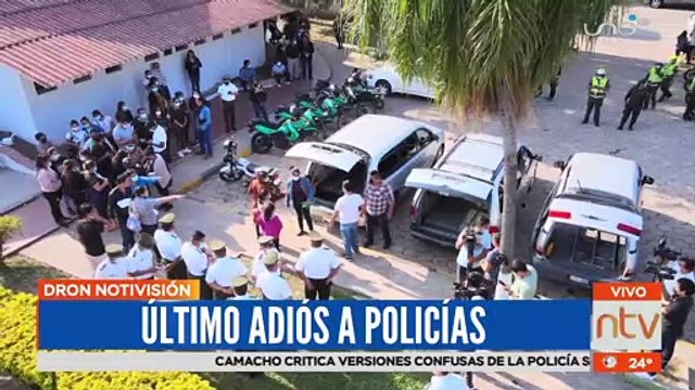 Último adiós a policías abatidos en Porongo