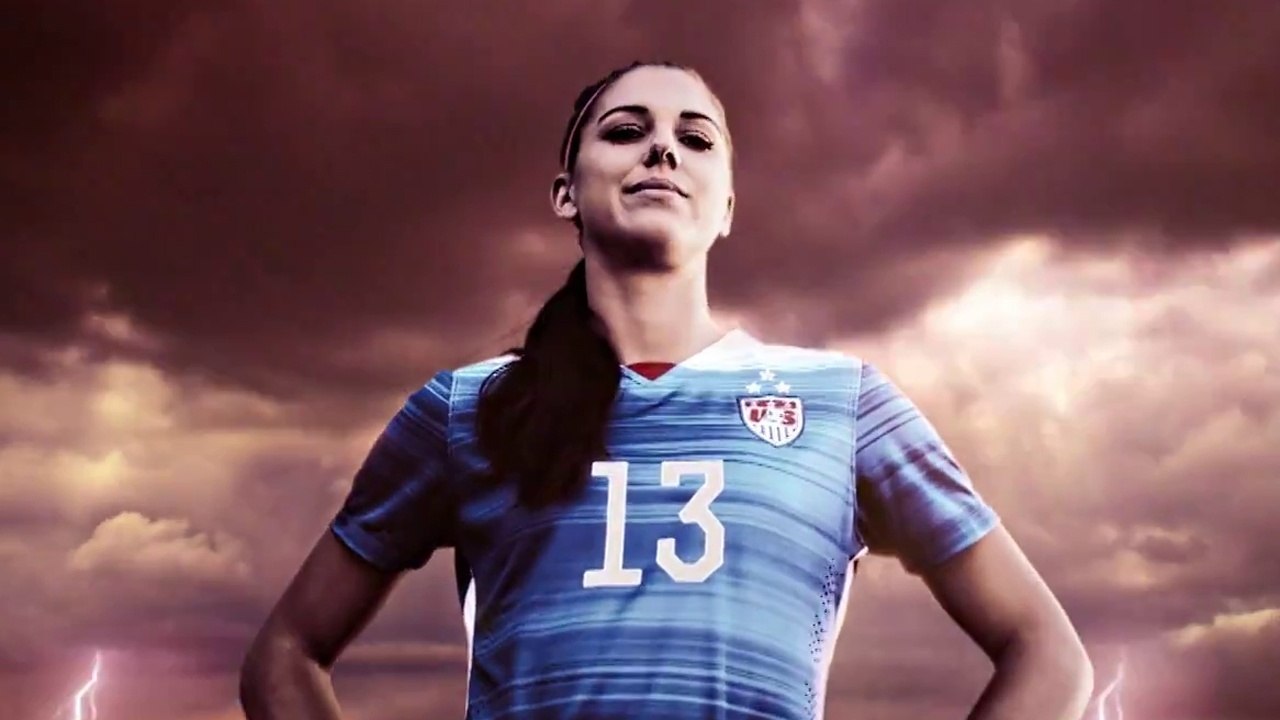 Fifa 16 - witziger tv-spot »play beautiful«
