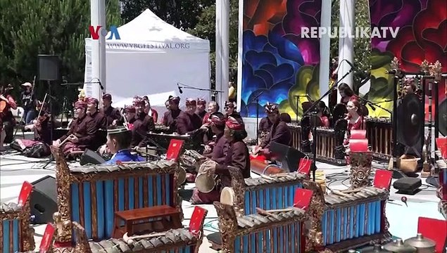 Musisi Gamelan Bali dan Musik Original Video Game