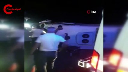 Bitlis'te ambulans, traktöre çarptı: 3'ü sağlıkçı 5 yaralı