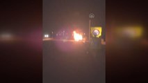 Otomobilinde çıkan yangına müdahale eden sürücü yaralandı