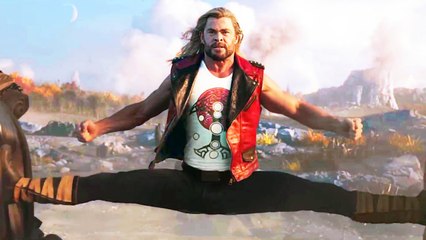 THOR 4: LOVE AND THUNDER "Le Grand Écart de Thor" Trailer International