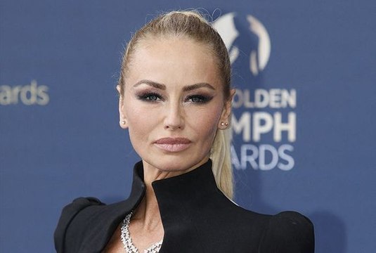 Adriana Karembeu battue durant son enfance… Ses confidences sur la maltraitance infligée par son père