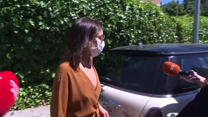 Rosa López asegura que ella sí invitaría a Chenoa a su boda