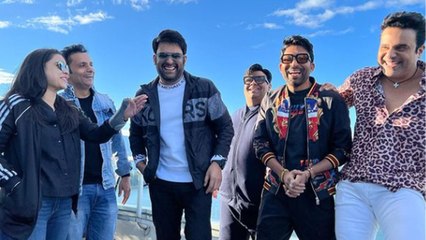Kapil Sharma, Krushna Abhishek के साथ पूरी Team कर रही है Canada में  Fun! | FilmiBeat *TV