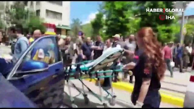 Şehrin göbeğinde yol kesip kadın sürücüyü vurdu!