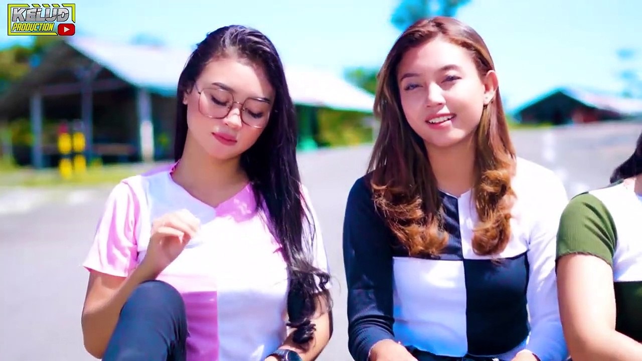 DJ FULL JEDAG JEDUG CEST LAVIE MILKSHAKE BASS BETON PA