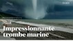 Une trombe marine géante finit sa course sur le rivage de la ville russe de Sotchi
