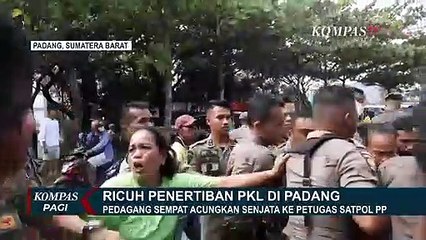 Kericuhan Mewarnai Penertiban PKL di Pantai Padang, Petugas Satpol PP Sempat Diancam Senjata Tajam!