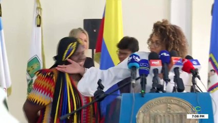 Renuncias, reuniones y apoyos: las movidas del termómetro político