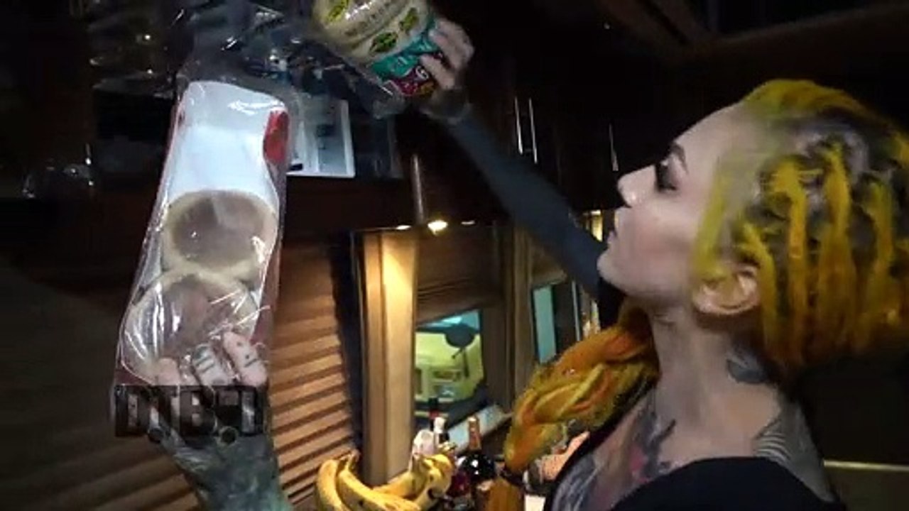 Infected Rain - BUS INVADERS Ep. 1649