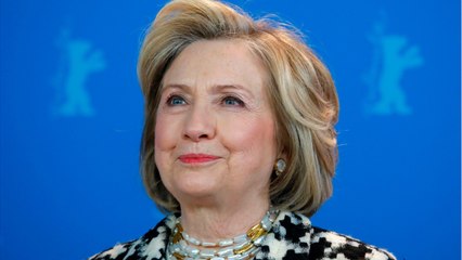 GALA VIDEO - “Un jour d'infamie” : Hillary Clinton meurtrie après la révocation du droit à l’avortement aux États-Unis