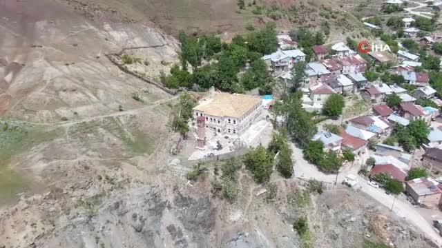 Tarihi Maden Hükümet Konağının restorasyon çalışmaları devam ediyor