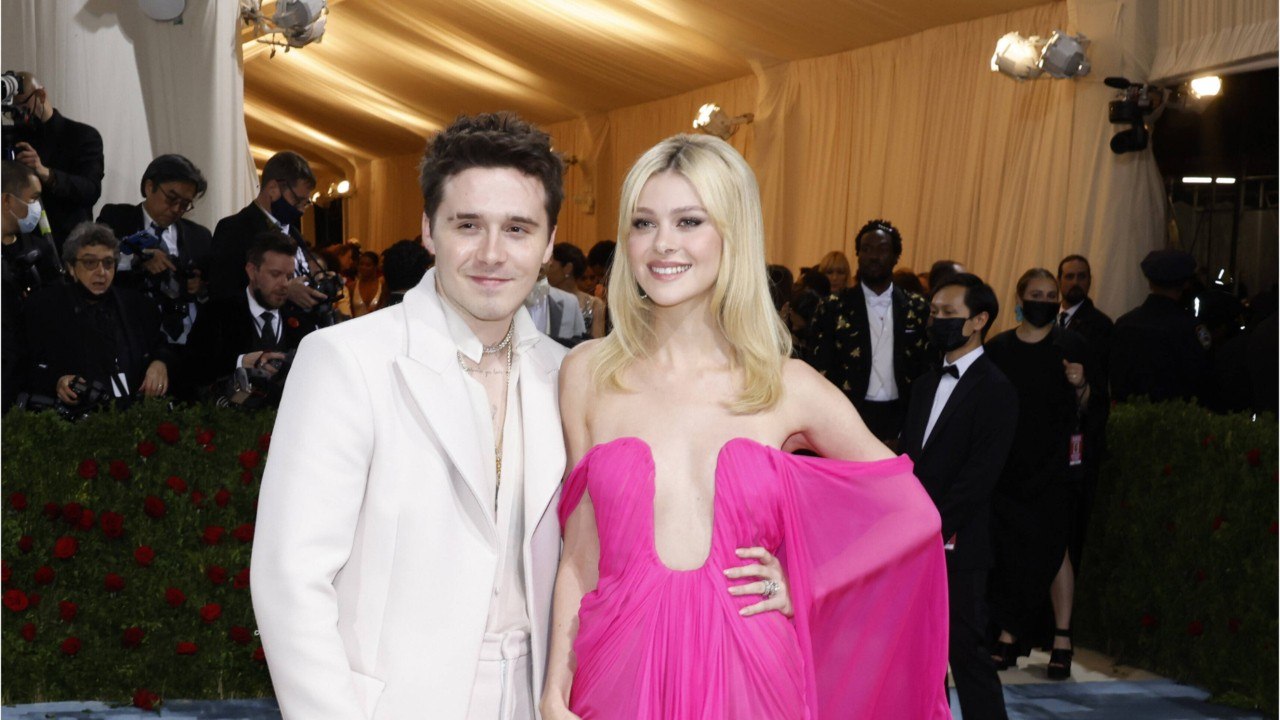 GALA VIDEO - Brooklyn Beckham “sous pression” : sa femme Nicola s'en prend à Victoria et David Beckham !