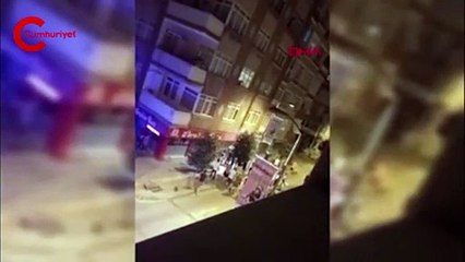 Pencereden küfredip eşya fırlatınca mahalleliden dayak yedi