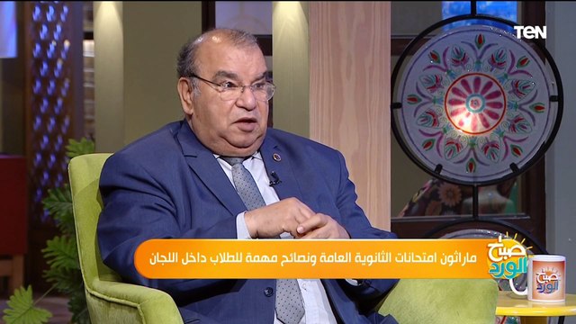 انتوا كدة بتأذوا أولادكم.. مدير تحرير أخبار اليوم عن ظاهرة تجمع أولياء الأمور أمام المدارس